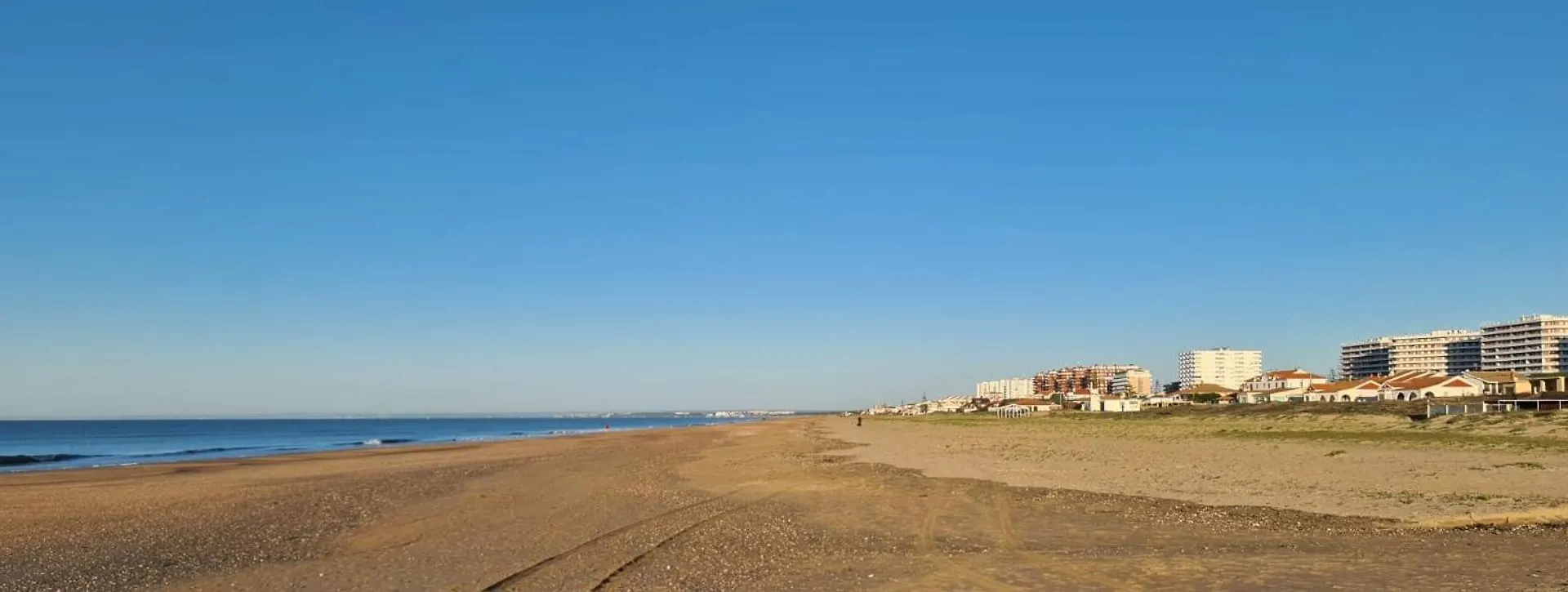 Piso De 3 Habitaciones En El Centro De Punta Umbria Recien Renovado! Spain